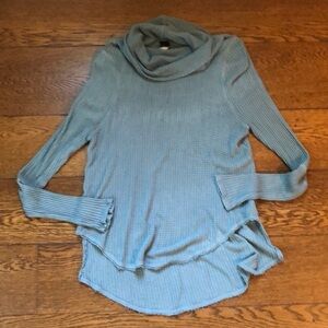 Free People Green Waffle Knit Thermal Flowy Turtleneck XS